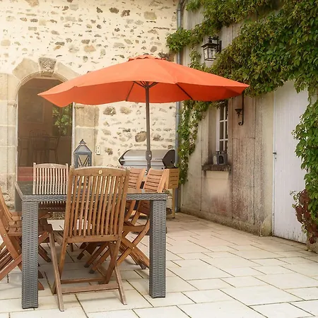 Tatil Evi Charmante Maison Du Xve Avec Piscine, Jardin Et Terrasse En Lisiere De La Foret De Troncais - Fr-1-489-217